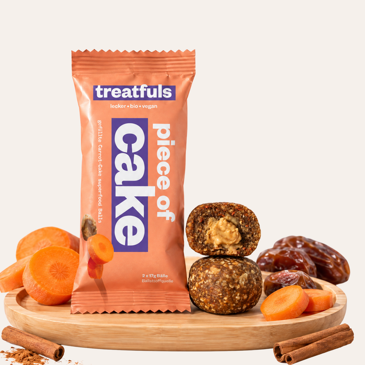 1 x kawałek ciasta (kuleczki marchewkowe) Pojedyncza kulka