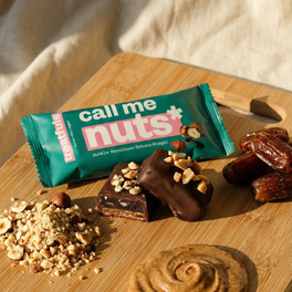 20 x Call me nuts - ciemny orzech laskowy