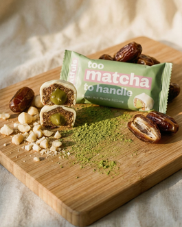 20 x weiße Schoko Cashew-Matcha Riegel – bio + vegan